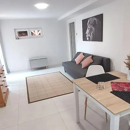 Appartement Bel Tout Equipe Pour 2 Personnes